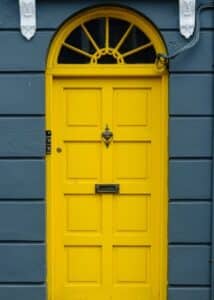 yellow door color